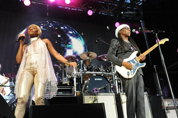 Kimberly Davis (L) and Nile Rodgers
